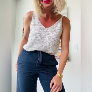 REITMANS Printed White and Black Tank
